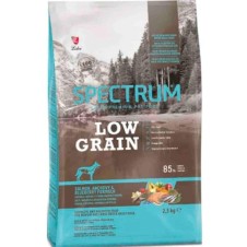 Spectrum Somonlu Hamsili Yaban Mersinli Orta Irk Yetişkin Köpek Maması 2.5 Kg